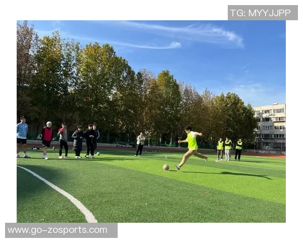 精彩足球赛活动总结与经验分享促进团队凝聚力与交流合作